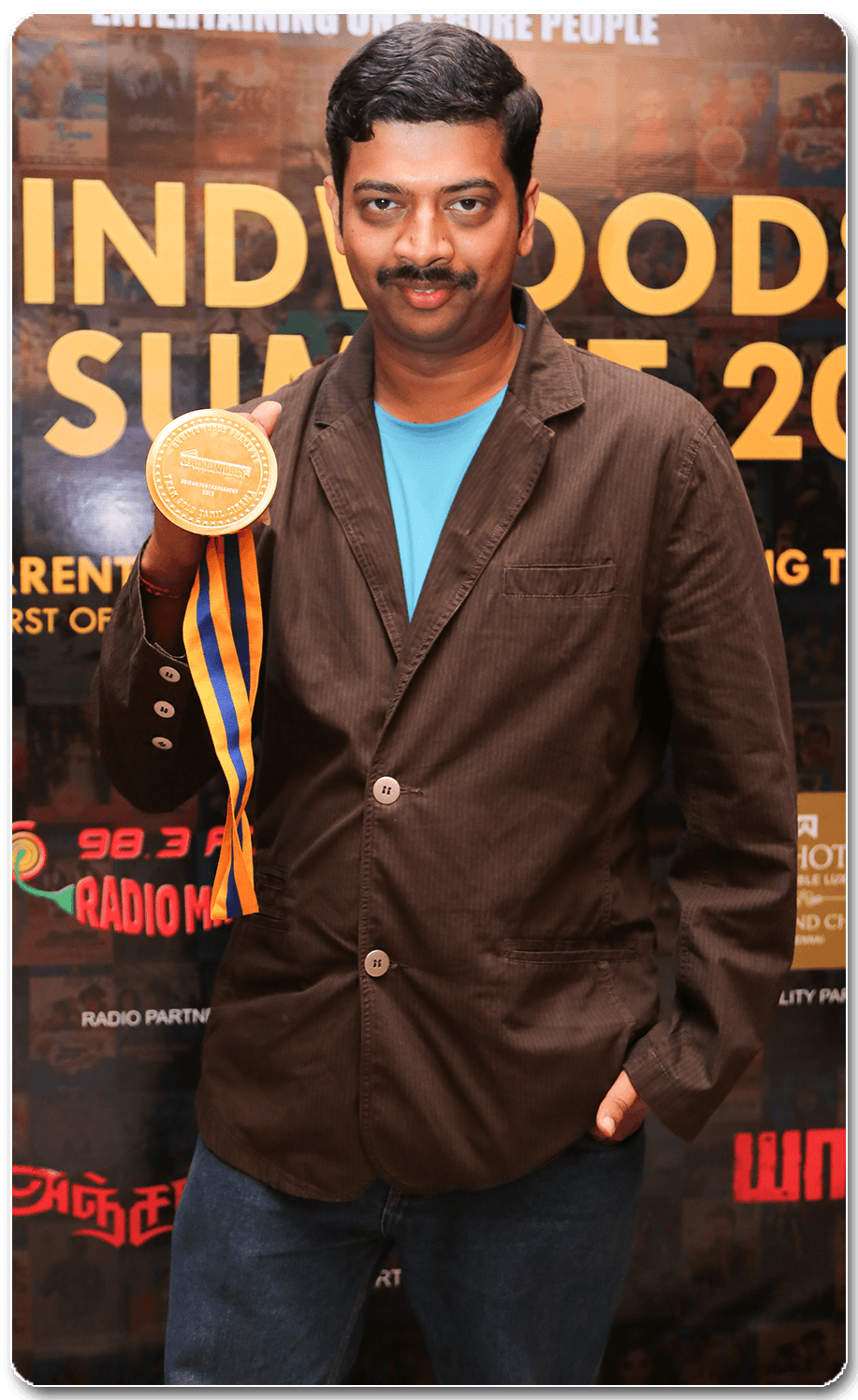 Sriram Parthasarathy AT BEHINDWOODS GOLD SUMMIT 2013 FILM AWARDS
